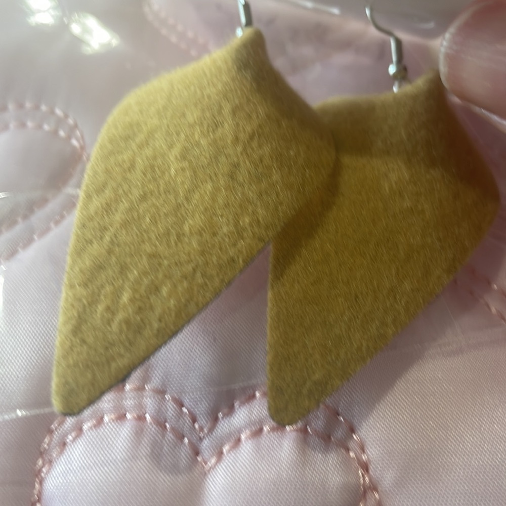 🎉4 for $20! Rose gold vegan leather Earrings- brand new! Lightweight! - Picture 4 of 5
